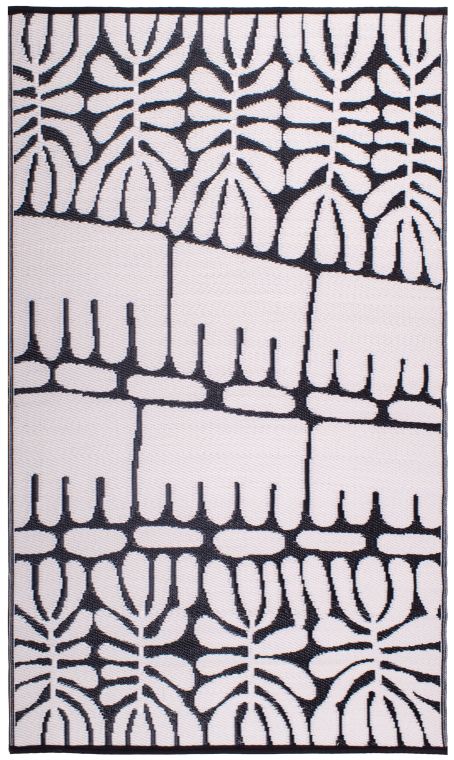 Serowe - Black & White Tribal Outdoor Rug for Patio - (4' x 6')