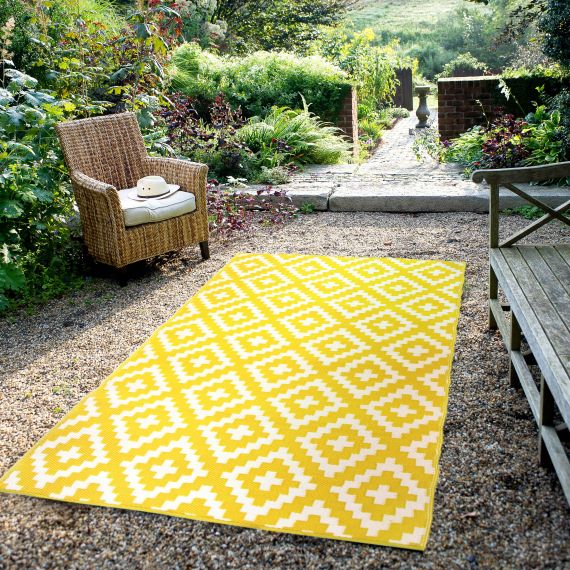 Recycled Plastic Outdoor Rug and Mat Waterproof Reversible Multicolour